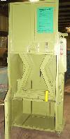  UNKNOWN MAKE - Scissor type Vertical baler,  24" x 36" x 20"